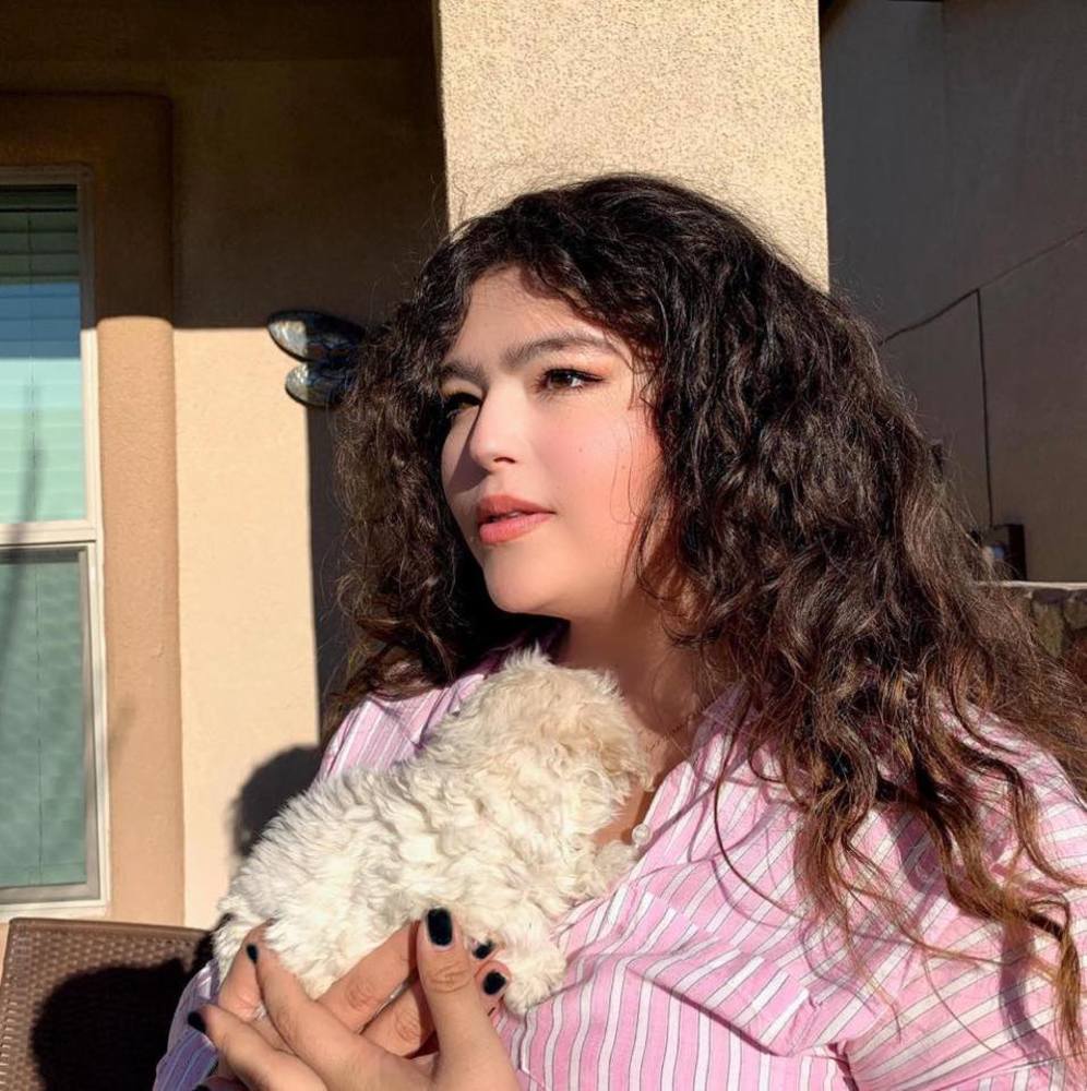 Meet your Posher, Brooke